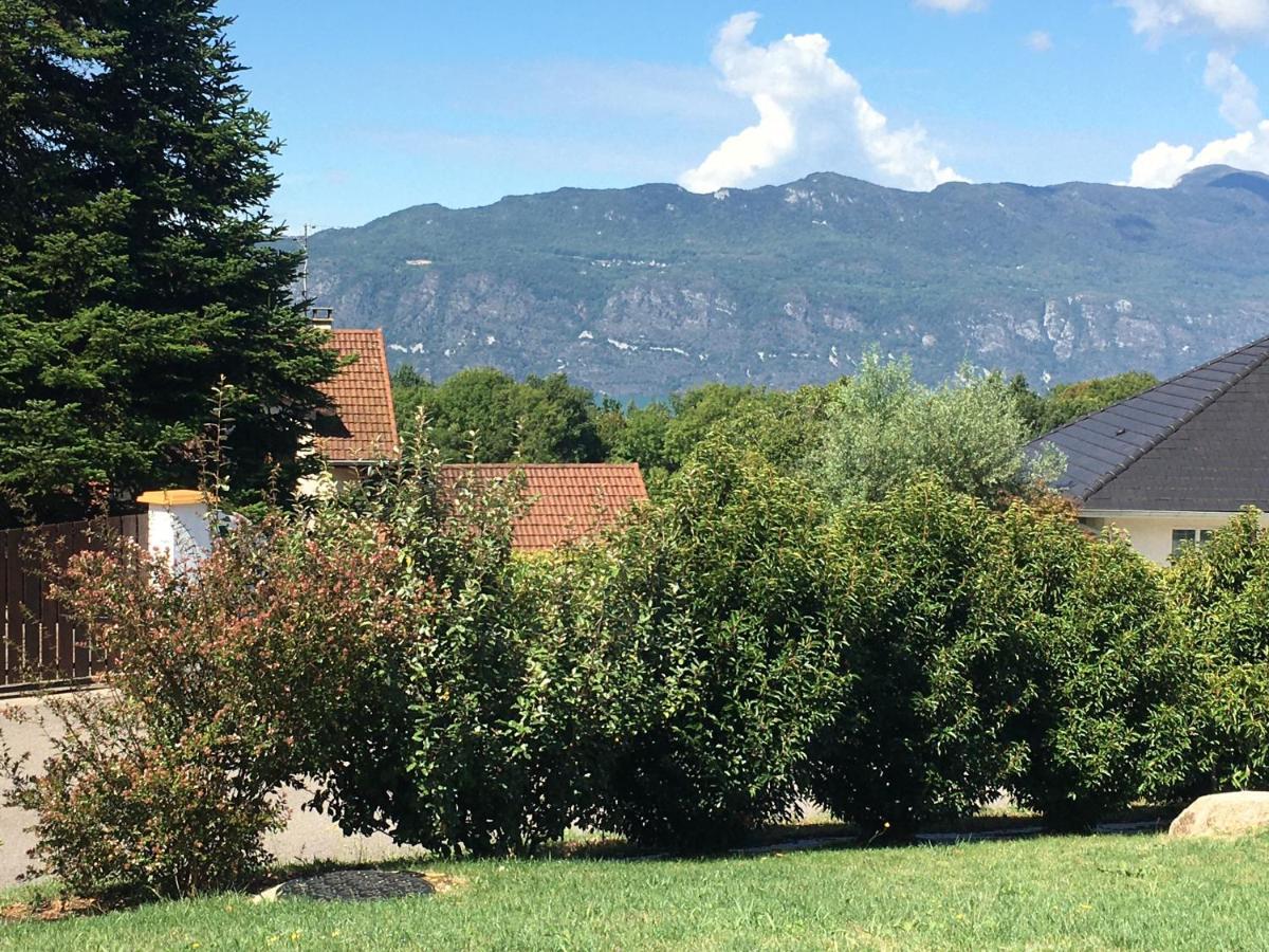 Appartement T2 Independant Dans Maison Pugny-Chatenod Bagian luar foto