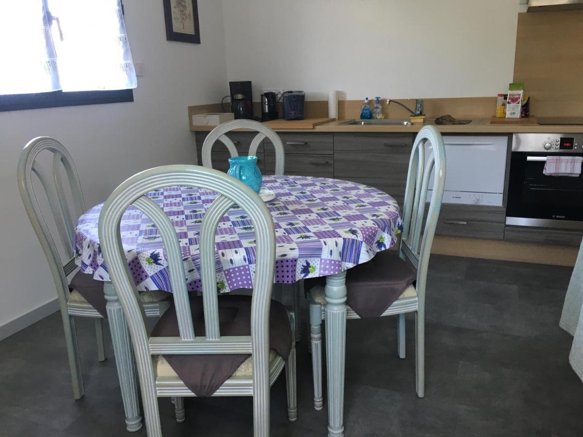 Appartement T2 Independant Dans Maison Pugny-Chatenod Bagian luar foto