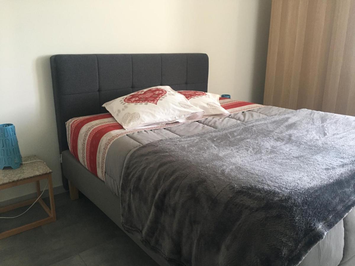 Appartement T2 Independant Dans Maison Pugny-Chatenod Bagian luar foto